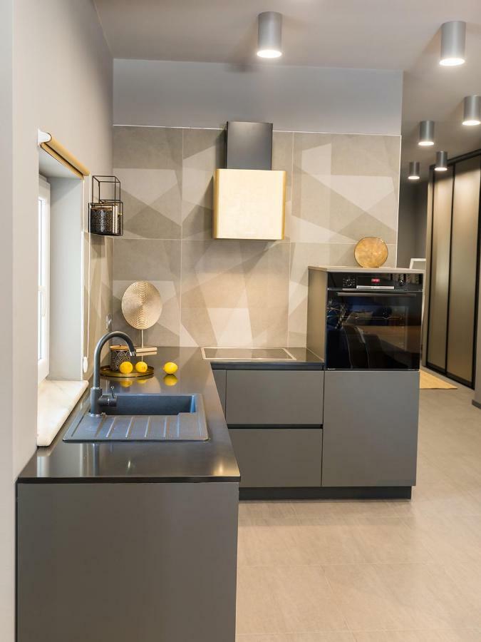 Magnolia - Modern Apartment Near City Center And Sea Porec Bagian luar foto
